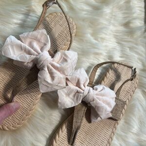 Sandals with Light and Pink Bows